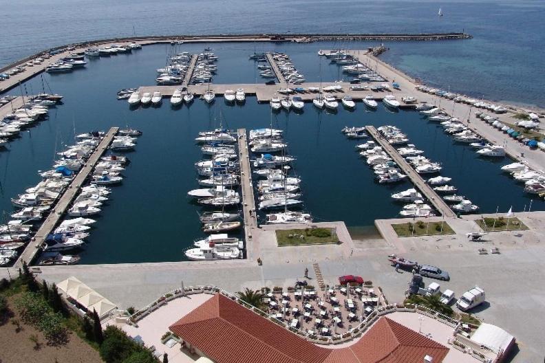 Matilde Casa Vacanze Capitana Bagian luar foto